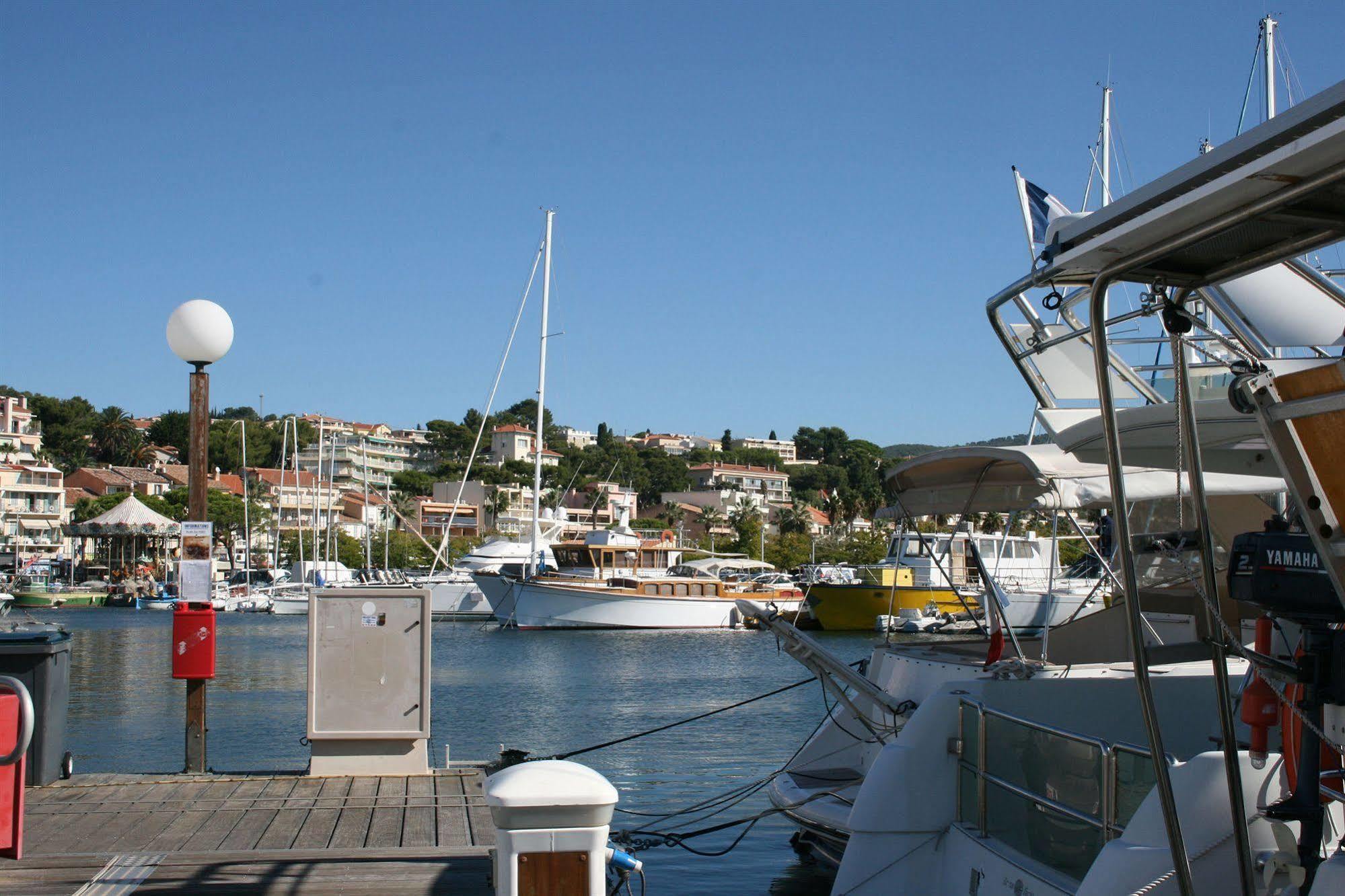 Hotel De La Baie Bandol Exterior photo